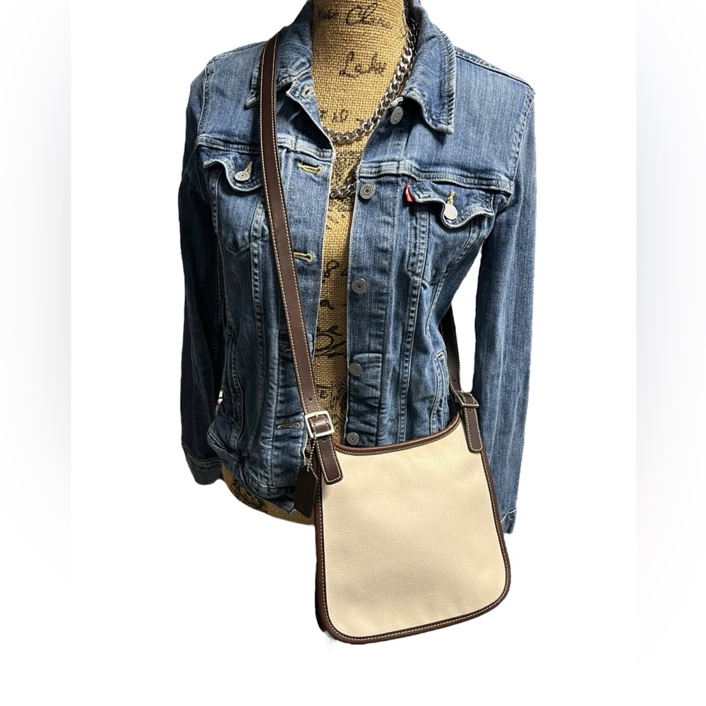 Vintage Coach Hippie 8114 Small Canvas Twill Slim Flap Crossbody, Made in USA - Picture 6 of 14